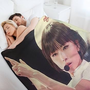 Amazon｜椎名林檎 (69) エアコンブランケット ブランケット お